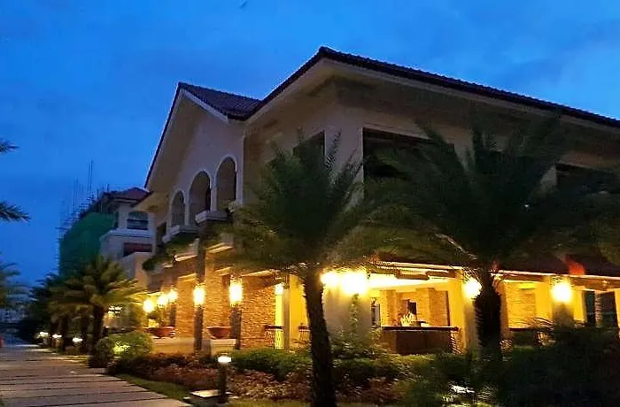 Aunt & Niece Condotel 2 Bedroom Hotell